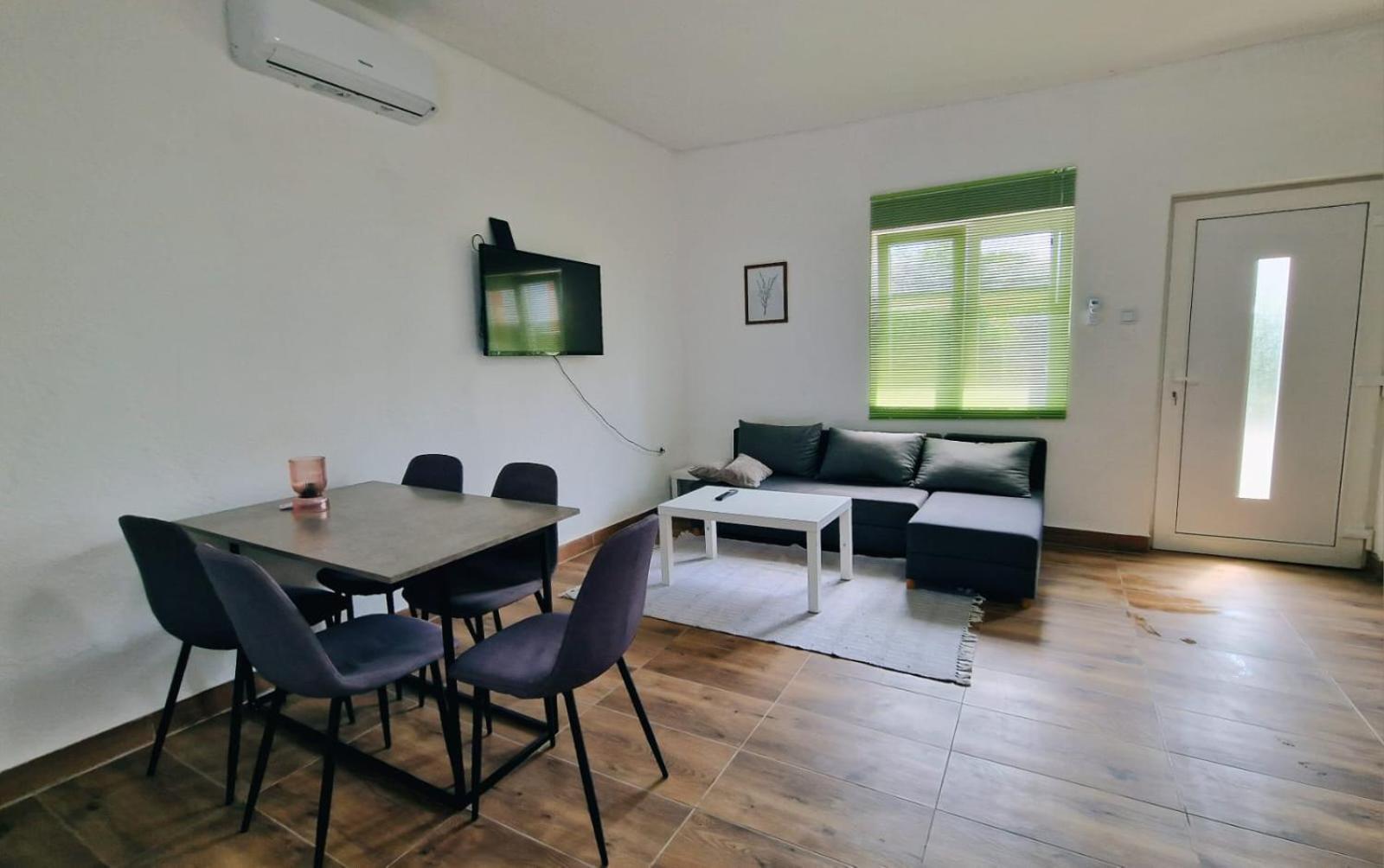 Apartman Lena Tusilovic Extérieur photo