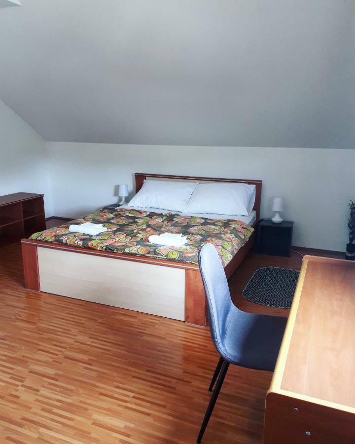 Apartman Lena Tusilovic Extérieur photo