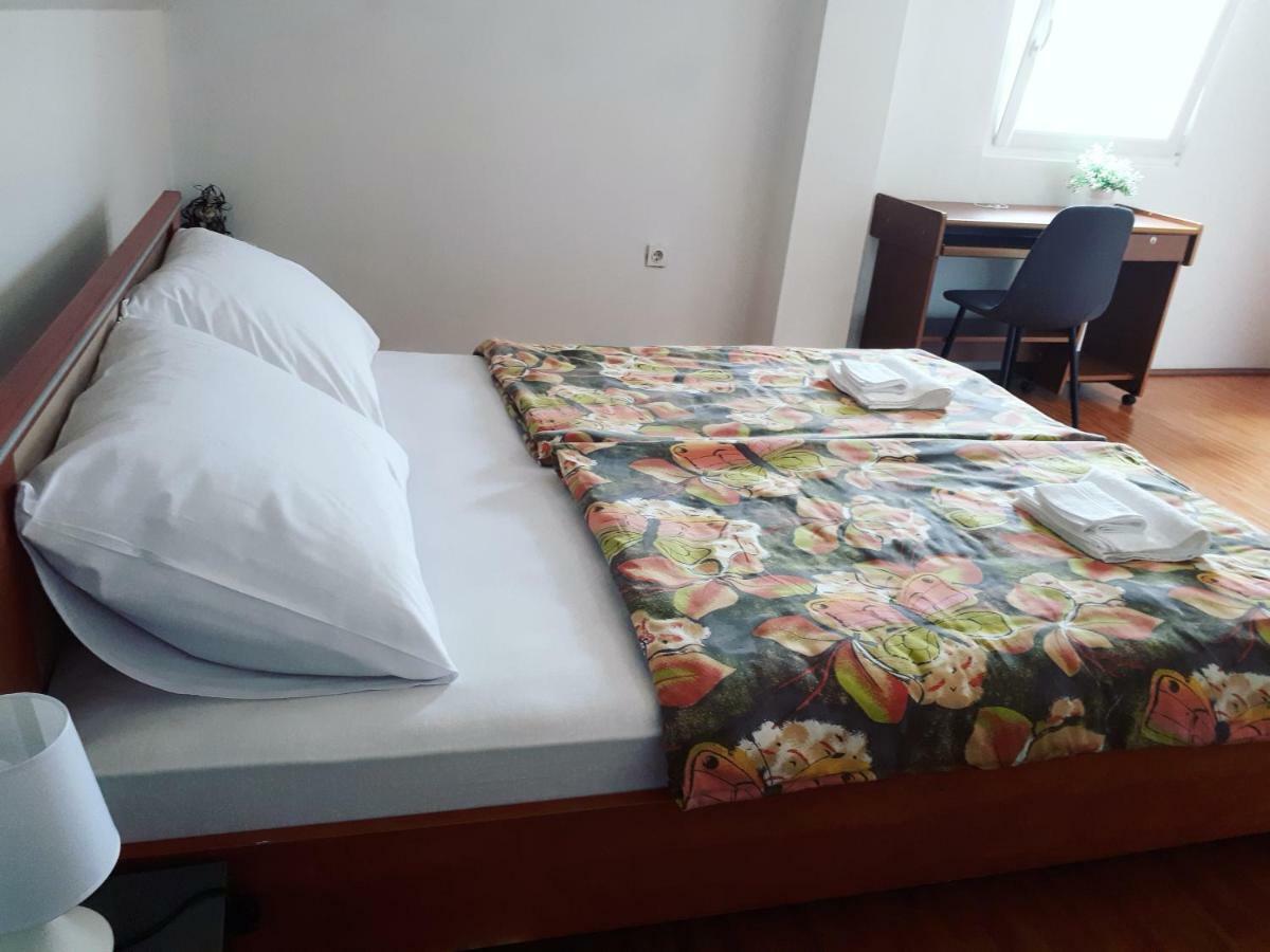 Apartman Lena Tusilovic Extérieur photo